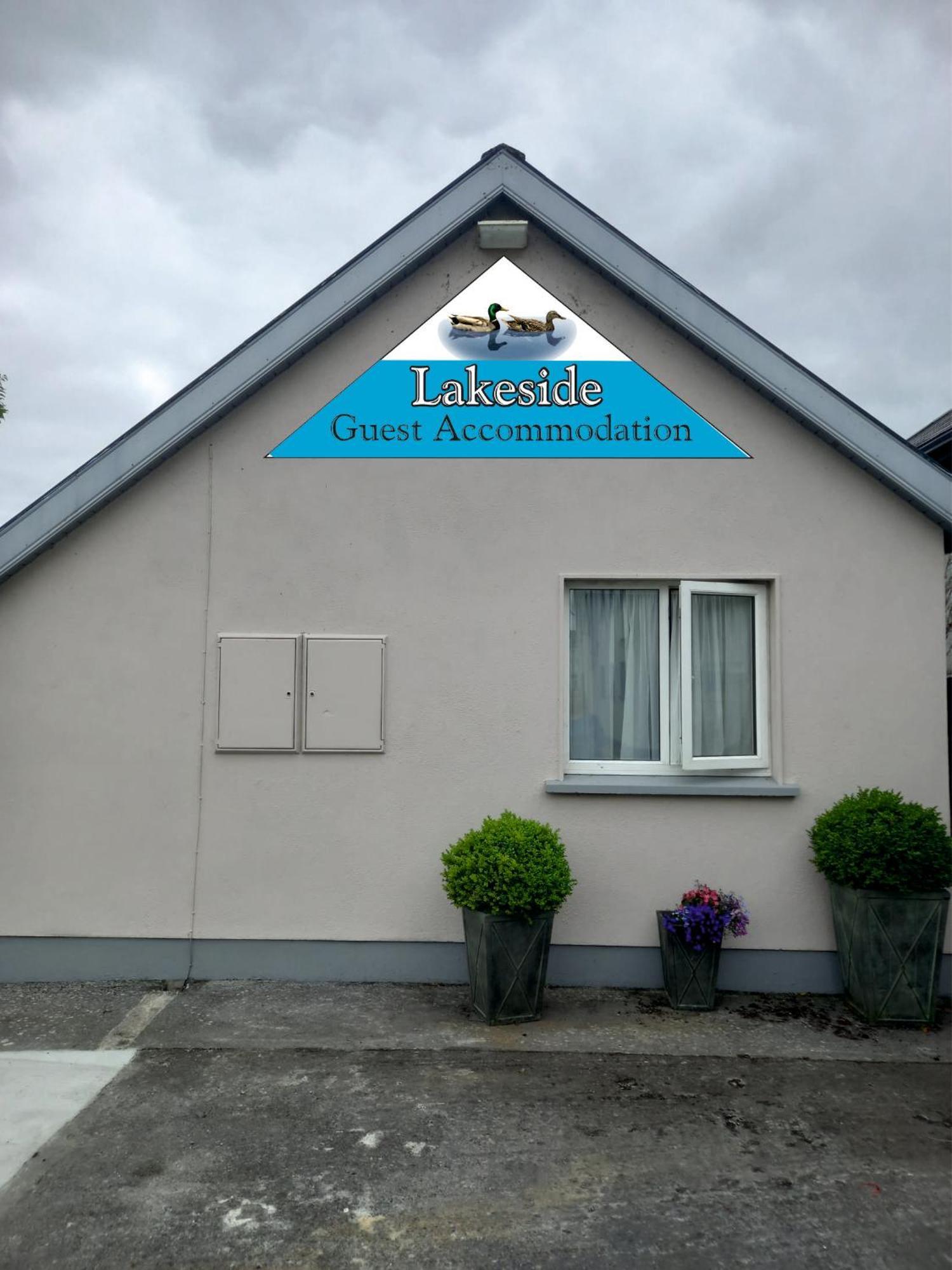 Lakeside Loughrea Exteriör bild